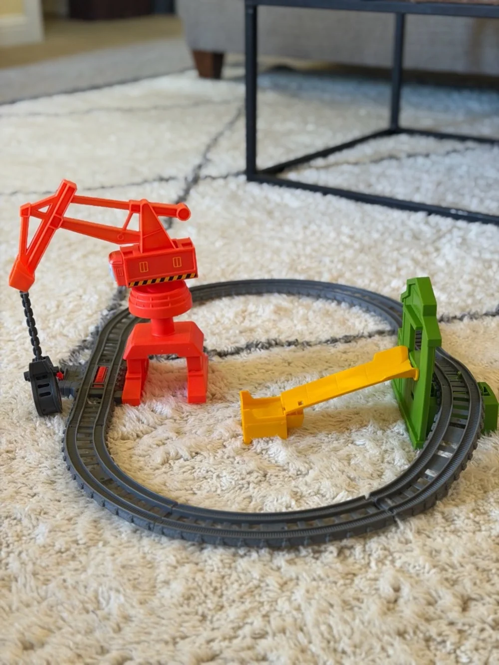 Thomas & Friends TrackMaster Cassia Crane and Cargo Set